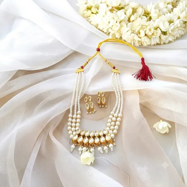 Royal_Pearl_&_Kundan_Bridal_Necklace_Set_with_Earrings