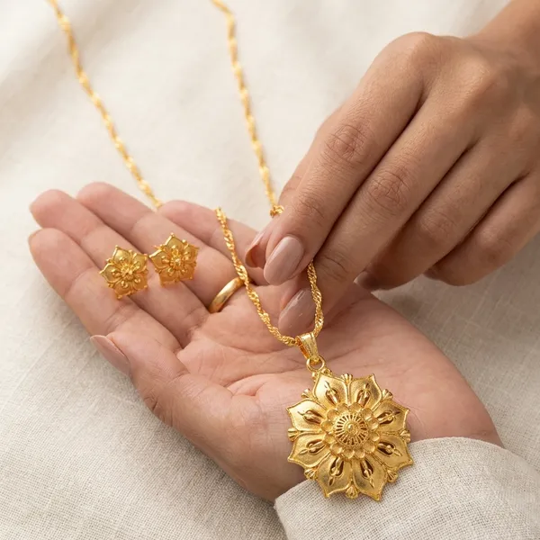 Gold_Plated_Floral_Pendant_Necklace_Stud_Earrings_Set_For_Women