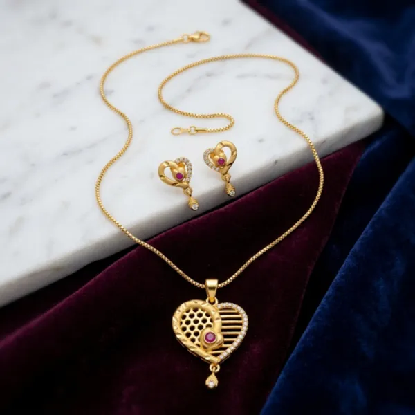 Gold_Plated_Ruby_Stone_Heart_Pendant_Necklace_Earrings_Set_For_Women