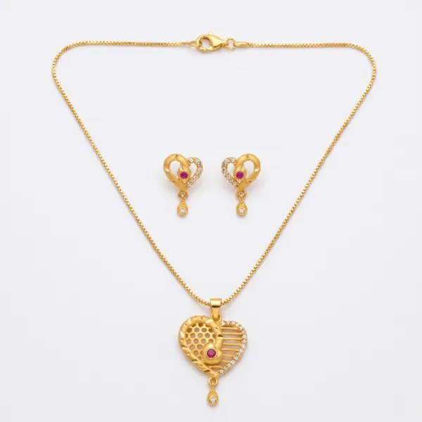 Gold_Plated_Ruby_Stone_Heart_Pendant_Necklace_Earrings_Set_For_Women
