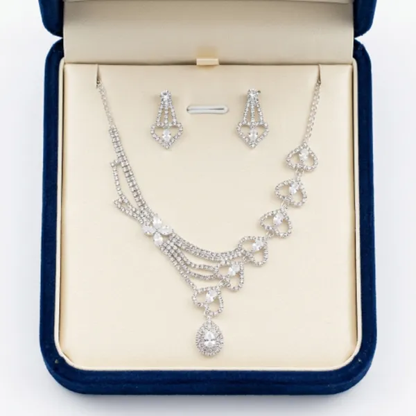Silver_Plated_Rhinestone_Heart_Necklace_Earrings_Set_For_Women