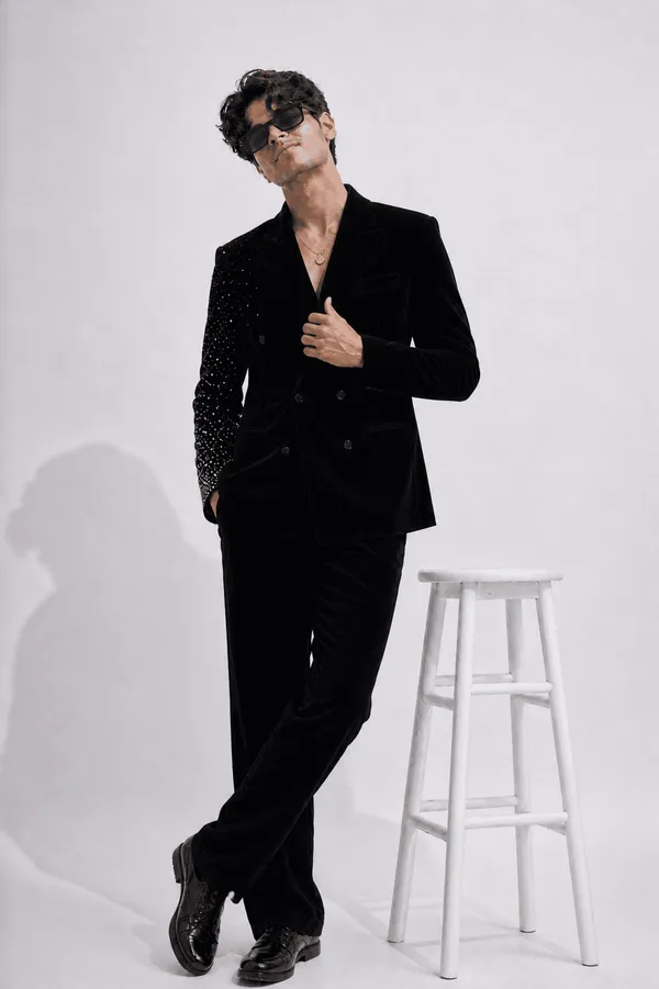Black_Blazer