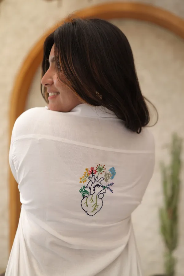 White_Heart_Embroidery_Shirt