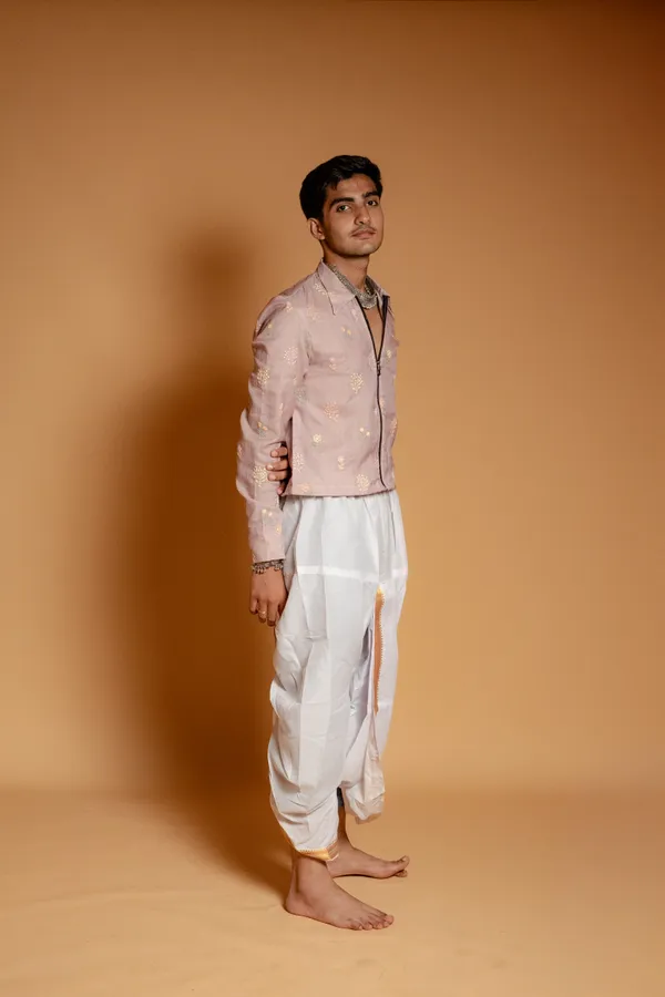 LEVENDER_EMBROIDERY_JACKET
