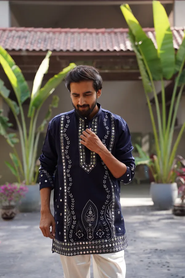 Navy_blue_heavy_embroider_kurta_full_set