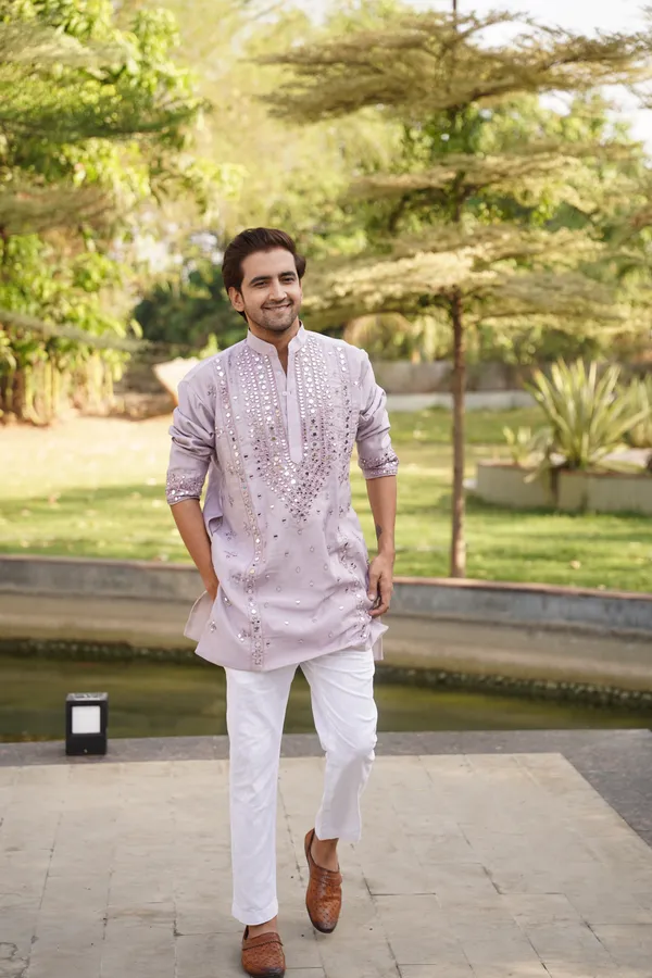 Levender_embroidery_kurta_full_set