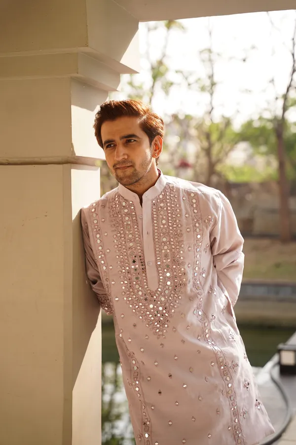 Levender_embroidery_kurta_full_set