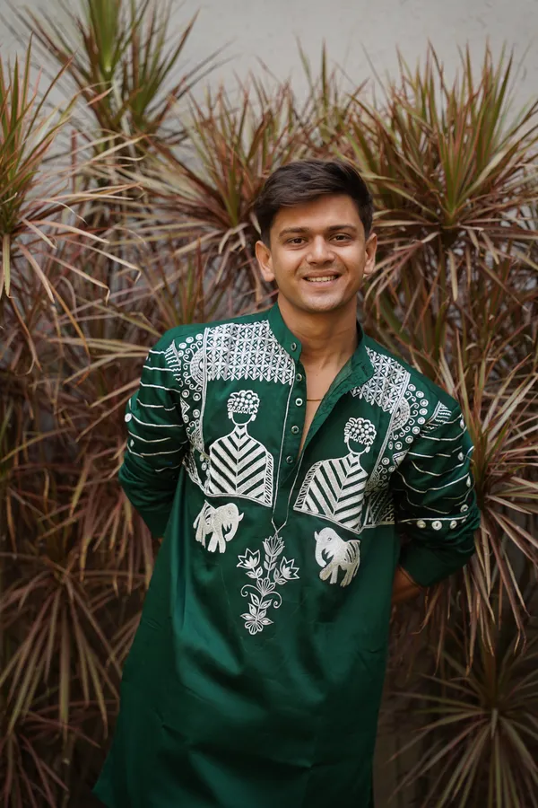 Green_embroidery_kurta_full_set
