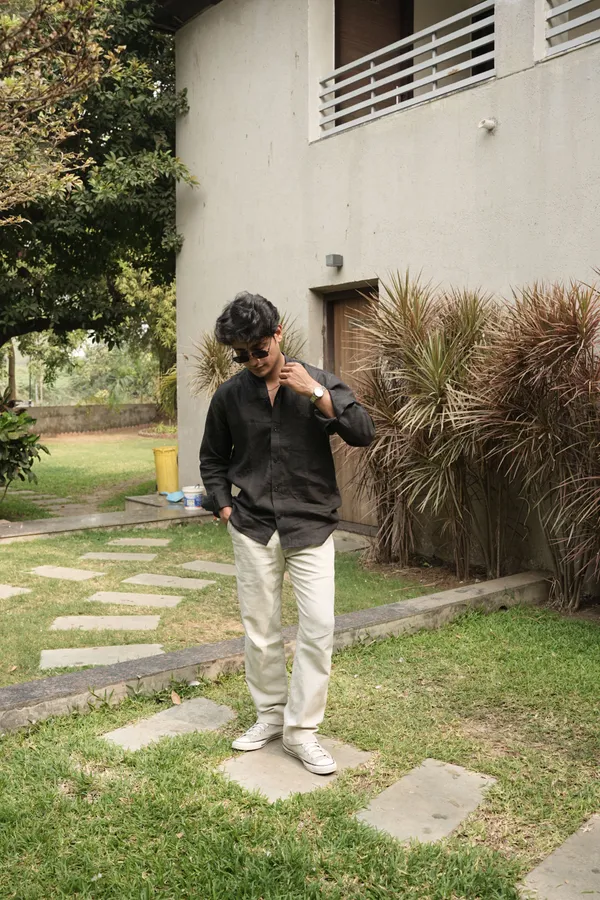 Linen_Black_Shirt