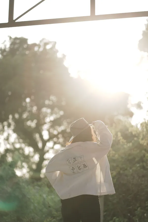 White_Flower_Jacket