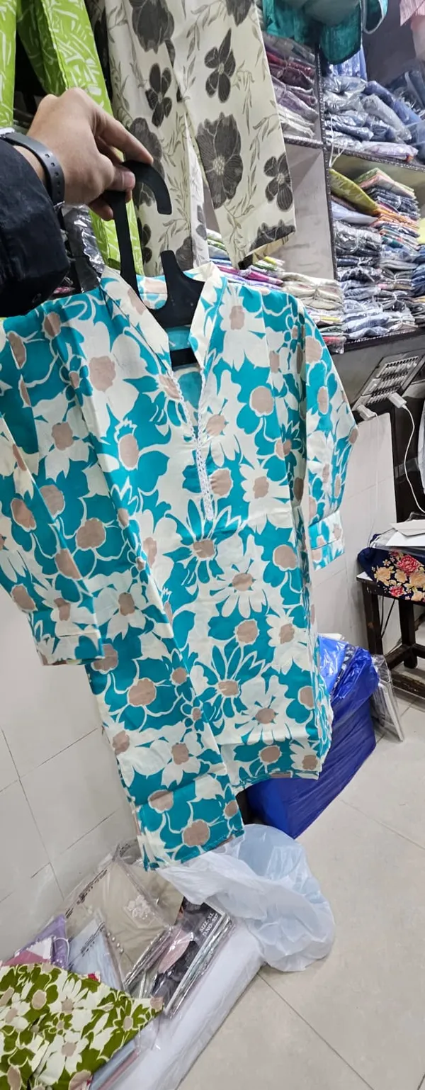 Turquoise_Cotton_Floral_Print_Kurti_For_Women