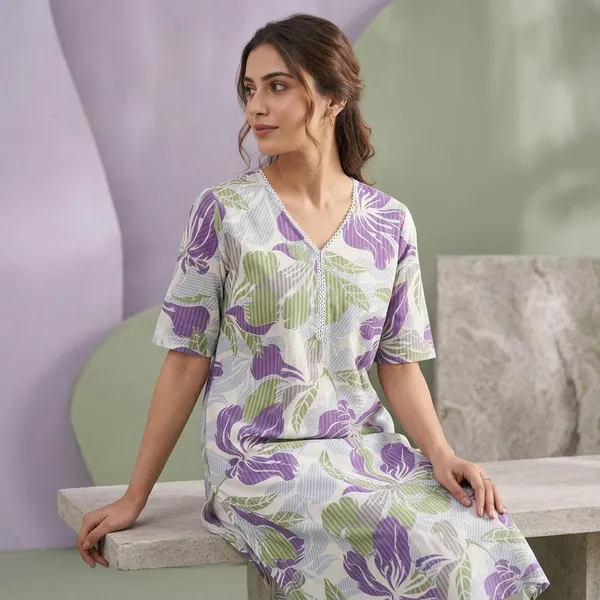 Lavender_Cotton_Relaxed_Floral_Print_Kurti_For_Women