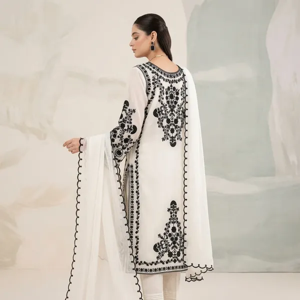 White_Black_Embroidered_Kurta_Set_For_Women