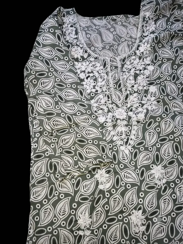 Women__Cotton_Embroidered_KurtI