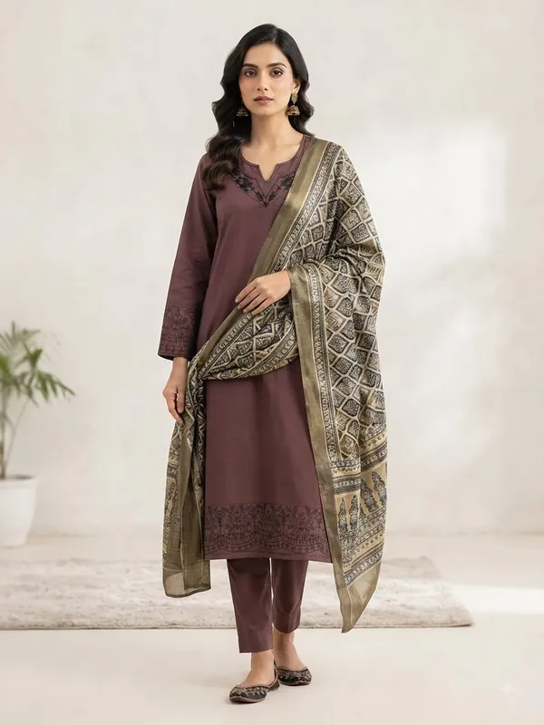 Women_RAYON__Cotton_Embroidery_Kurti_With_Pant_and_Dupatta