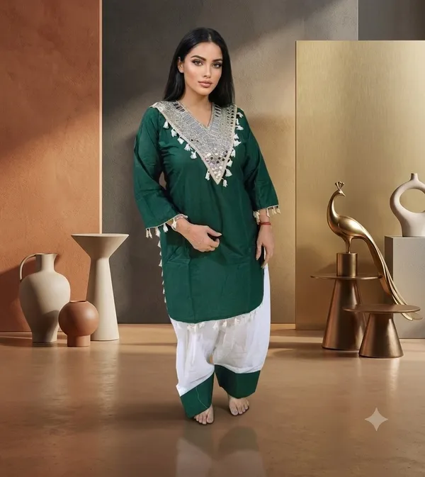 woman_kurti_and_furshi_salwar
