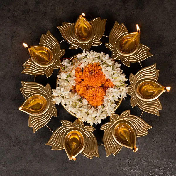 DeepaGlow_Set_of_3_Iron_Urlis_|_Golden_Lotus_Diya_Holder_Urli_Bowls_for_Diwali,_Pooja_&_Home_Decor