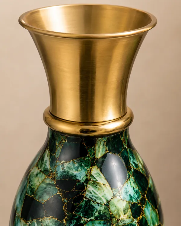 Multicoloured_Brass_Finish_Premium_Metal_Vase_For_Floral_Display