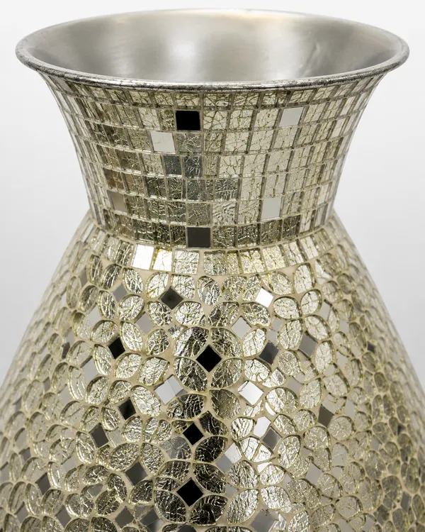 Moonlit_Petals_Mosaic_Vase