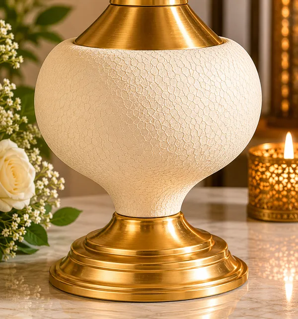 Premium_Brass_Metal_Finish_and_White_Textured_Table_Lamp_For_Bedside_Lighting