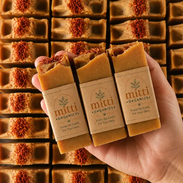 Mitti_Turmeric_And_Saffron_Soap