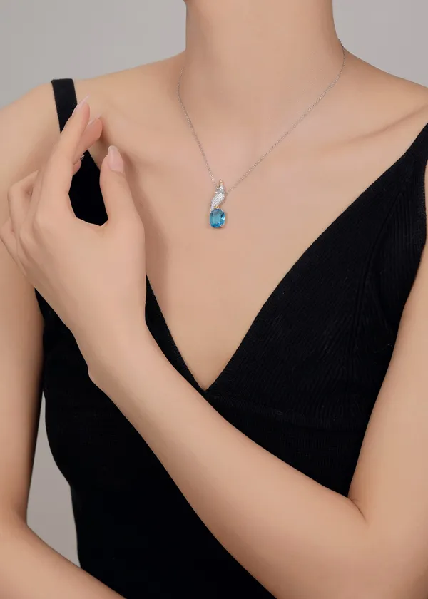 Bird_pendant_with_a_FREE_chain