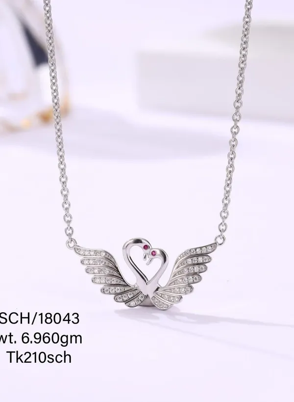 Swans_Pendant_with_Chain