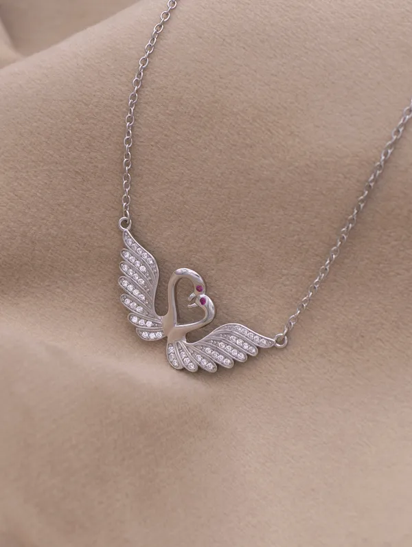 Swans_Pendant_with_Chain