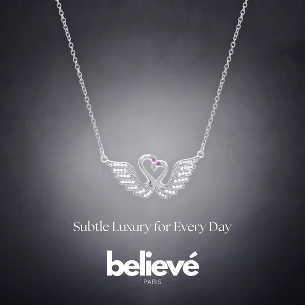 Swans_Pendant_with_Chain