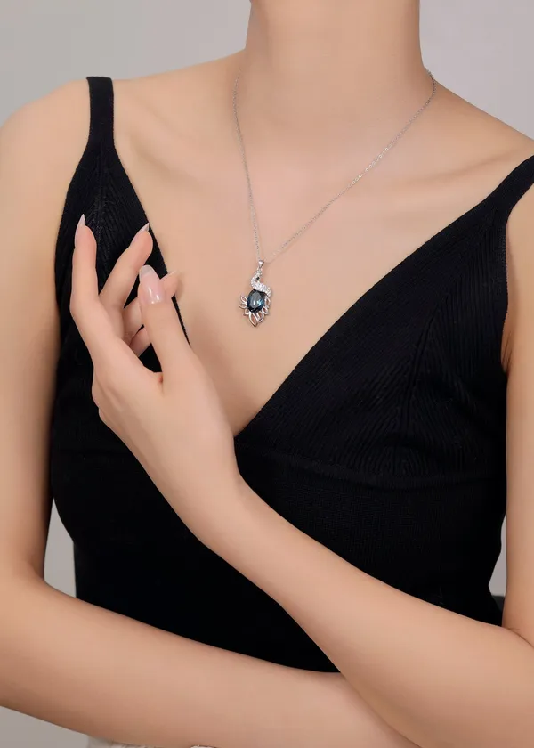 Paris_Designer_peacock_Pendant_with_a_FREE_Pendant_Chain