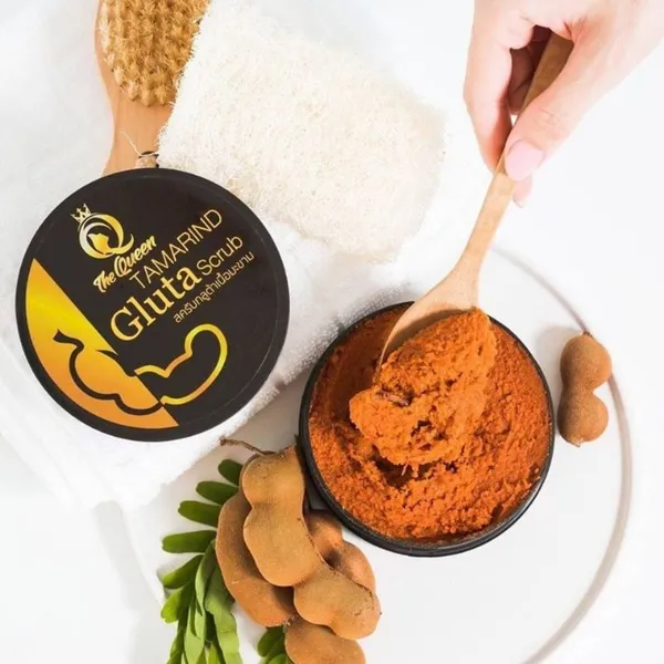 The_Queen_Tamarind_Gluta_White_Scrub_350_G