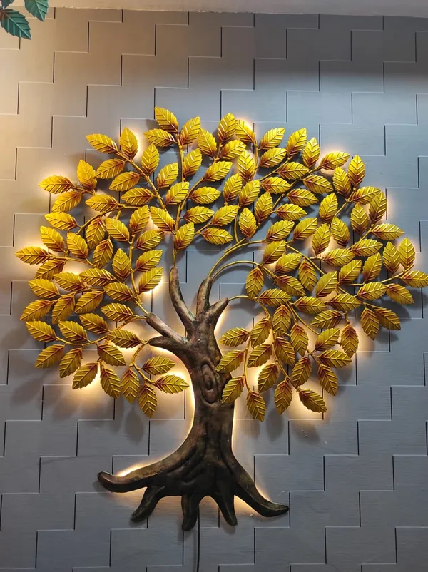 Golden_Metal_Tree_Wall_Art_With_Led_Backlighting
