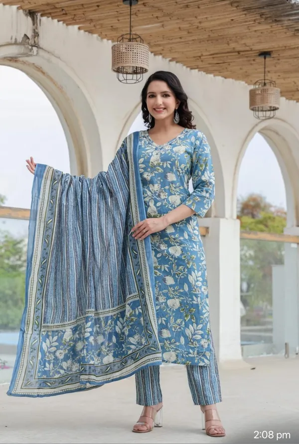 Blue_Cotton_Premium_And_Elegant_Kurta_Set_For_Women
