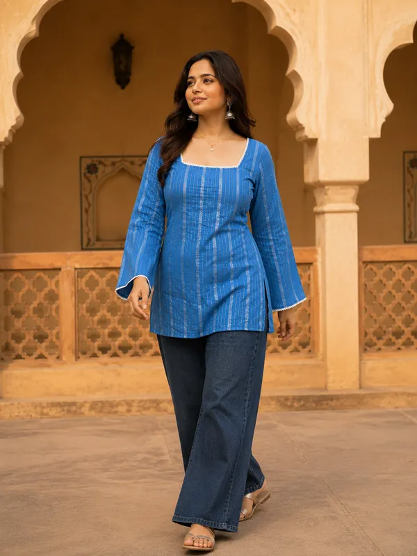 Blue_Striped_Regular_Fit_Kurti_for_Women