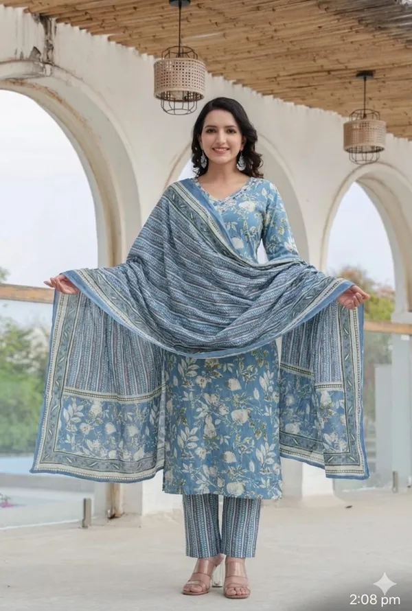 Blue_Cotton_Premium_And_Elegant_Kurta_Set_For_Women