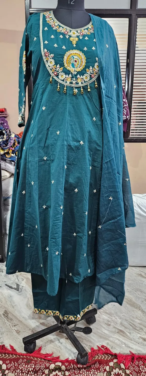Teal_Cotton_Premium_And_Elegant_Anarkali_Suit_Set_For_Women