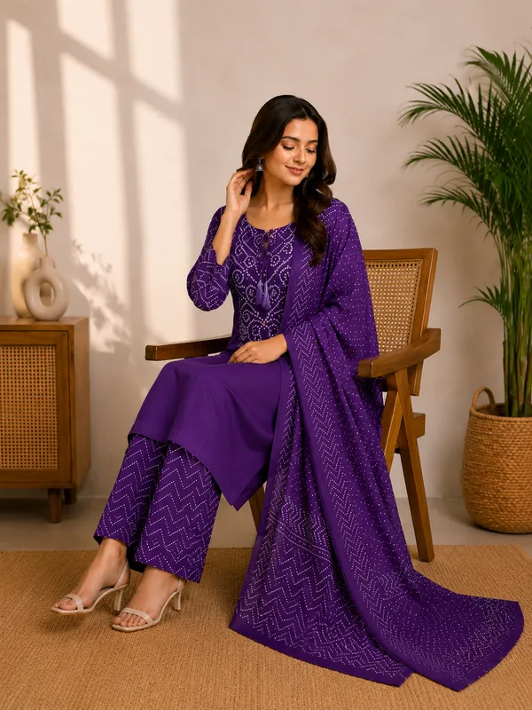 Purple_Cotton_Premium_And_Elegant_Kurta_Set_With_Dupatta_For_Women