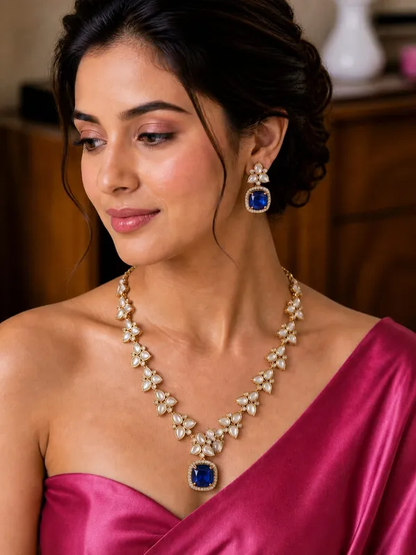 Electric_blue_&_Kundan_Necklace_Set_with_Russian_doublet