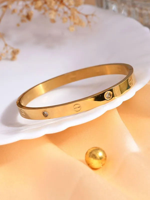 Anti_Tarnish_Cartier_Love_Bracelet_-_18K_Yellow_Gold_With_Screw_Motif