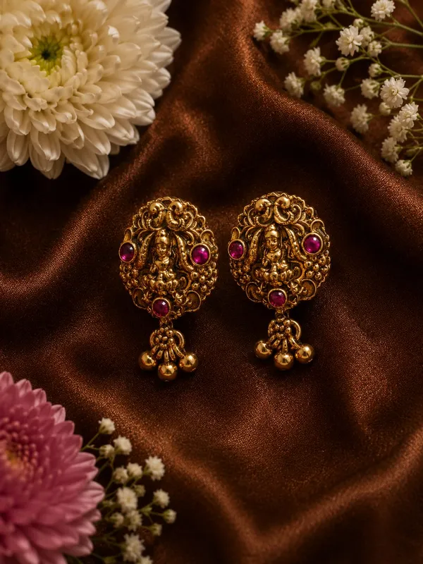 Traditional_Gold-Plated_Temple_Jewelry_Set