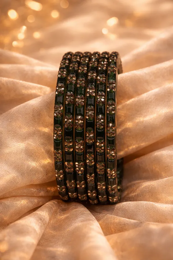 Ramakrishna_glass_bangle