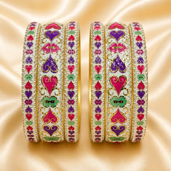 Ršš§š š¦šš”šš„_Hand-Painted_Floral_Brass_Bangle_Set