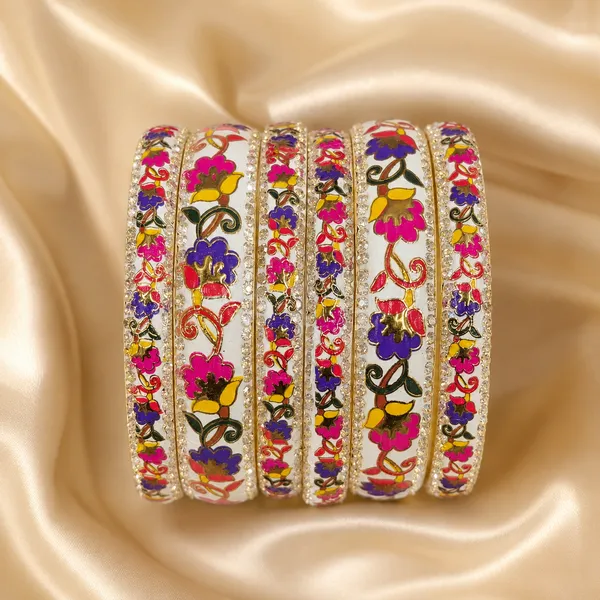 R𝐚𝐧𝐠𝐦𝐚𝐡𝐚𝐥_Hand-Painted_Floral_Brass_Bangle_Set