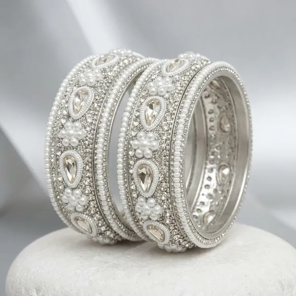 Silver_Brass_Kundan_Stone_Embellished_Bangles_Set_For_Women