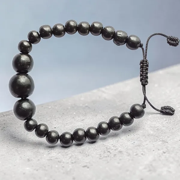 KARUNGALI_SPECIAL_BRACELET