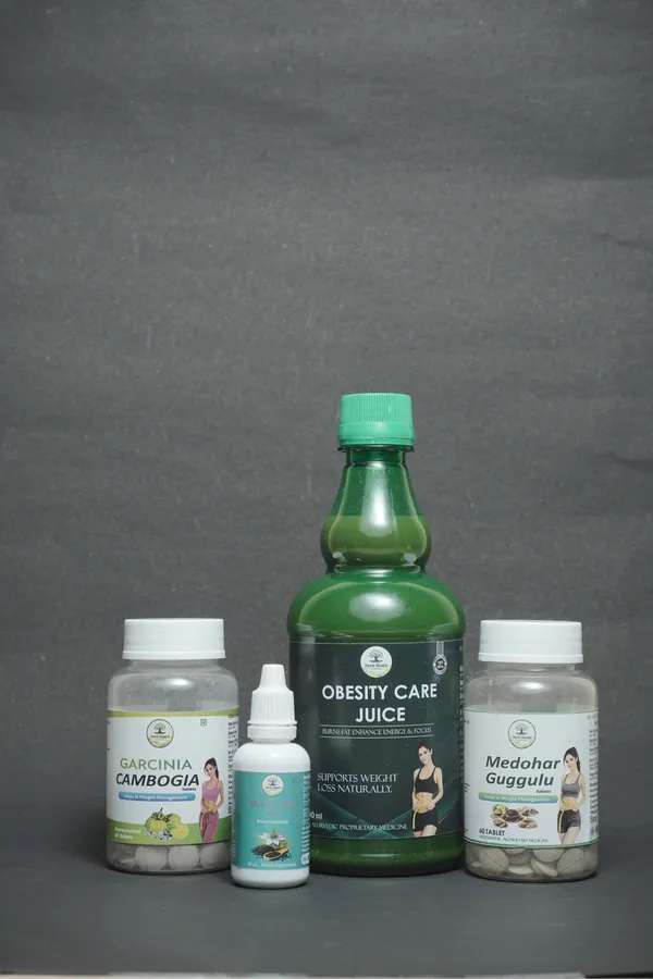 Obesity_Care_Wellness_Kit_(Garcinia_Cambogia_Tablets,_Black_Seed_Oil,_Obesity_Care_Juice,_Medohar_Guggulu_Tablets)