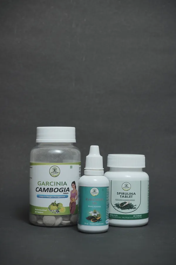 Obesity_Care_(Garcinia_Cambogia_Tablets,_Spirulina_Tablets,_Black_Seed_Oil)