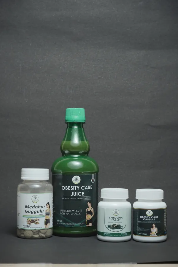 Complete_Obesity_Care_Package_(Medohar_Guggulu,_Obesity_Care_Juice,_Spirulina_Tablet,_Obesity_Care_Tablet)