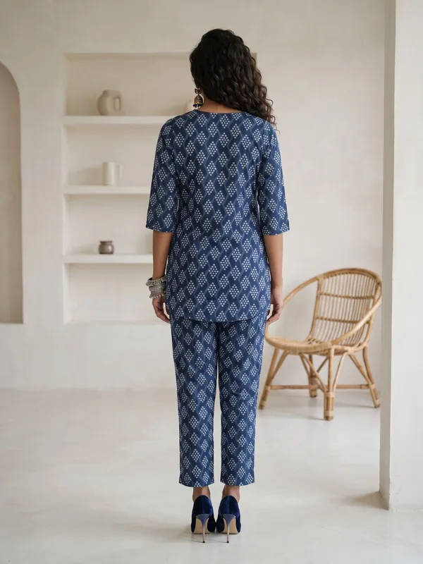 Indigo_Blue_Cotton_Printed_Kurta_Set_For_Women