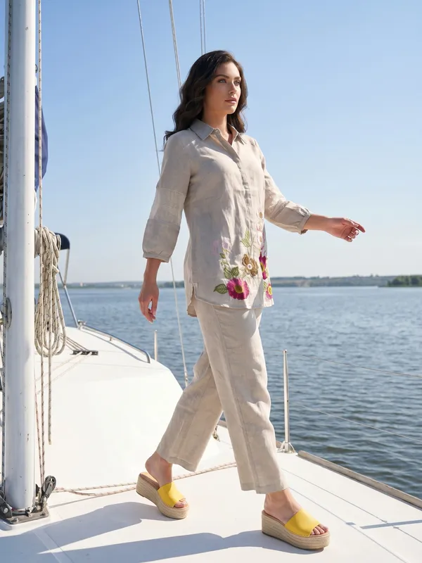 Beige_Jute_Linen_Floral_Embroidered_Tunic_And_Pant_Set_For_Women